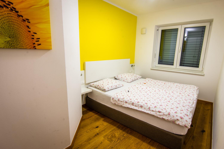 Bedroom 3, Apartments & Wellness Skok, Mozirje