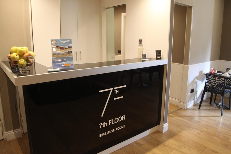 Public Area 3, 7th floor suite-NEW, Napoli