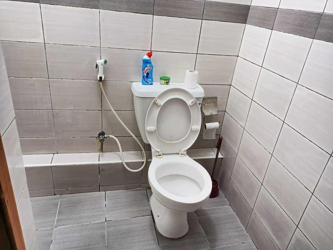 Bathroom 2, Lux Suites La Vida Startup Apartment, Nyali