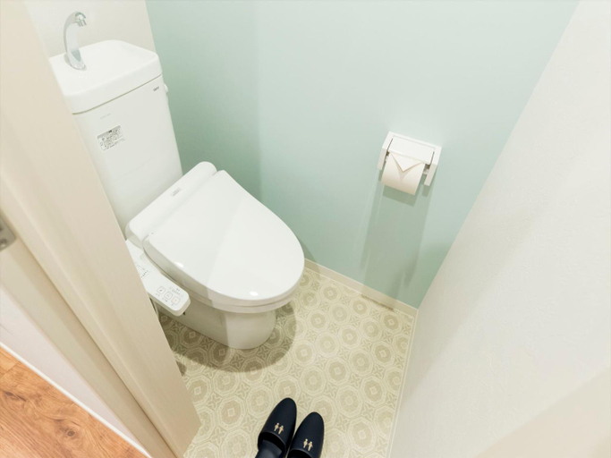 Bathroom 3, TRIP POD HIGASHI-HIE, Fukuoka