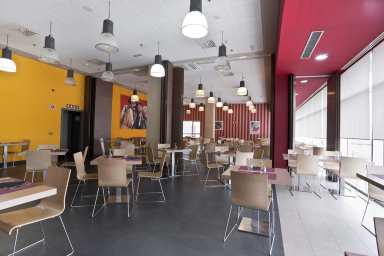 Food & Drinks 5, Sercotel Plaza Feria, an Ascend Hotel Collection Member, Zaragoza