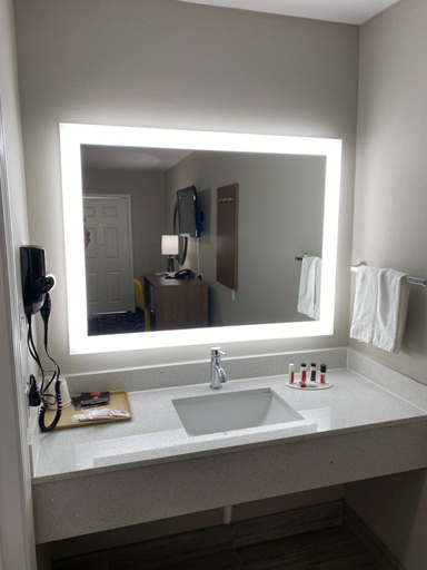 Bathroom 4, Days Inn by Wyndham Lake Charles, Calcasieu