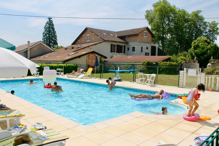 Others 5, Le Logis des Quatre Puits, Charente-Maritime