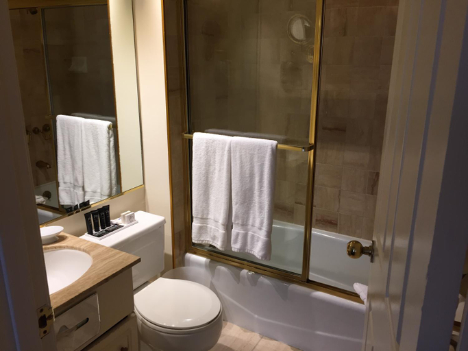Bathroom 5, Kensington Park Hotel, San Francisco