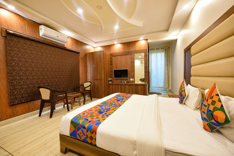 Bedroom 2, Fabhotel 4 Seasons, Dehradun