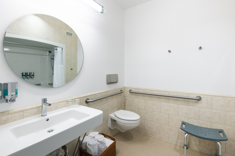 Bathroom 5, Gravity Haus Truckee-Tahoe, Nevada