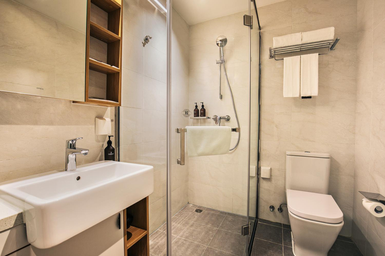 Bathroom 3, Livefortuna Beijing, Beijing
