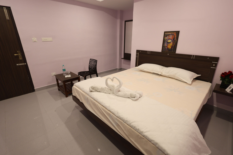 Bedroom 2, Sri Vi Ka Residency, Puducherry