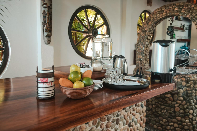 Food & Drinks 5, Casa de Olas Boutique Hotel, Dist. Pochutla