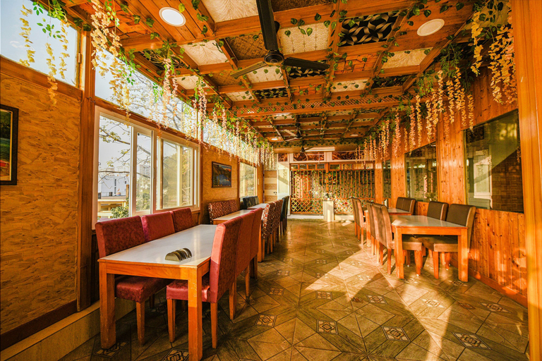 Food & Drinks 3, Fabhotel 4 Seasons, Dehradun