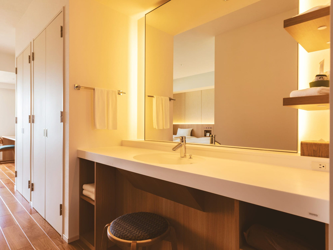 Bathroom 4, Etajimasou, Etajima