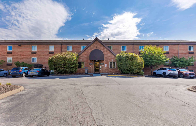 Extended Stay America Select Suites St Louis Westport Craig, Saint Louis