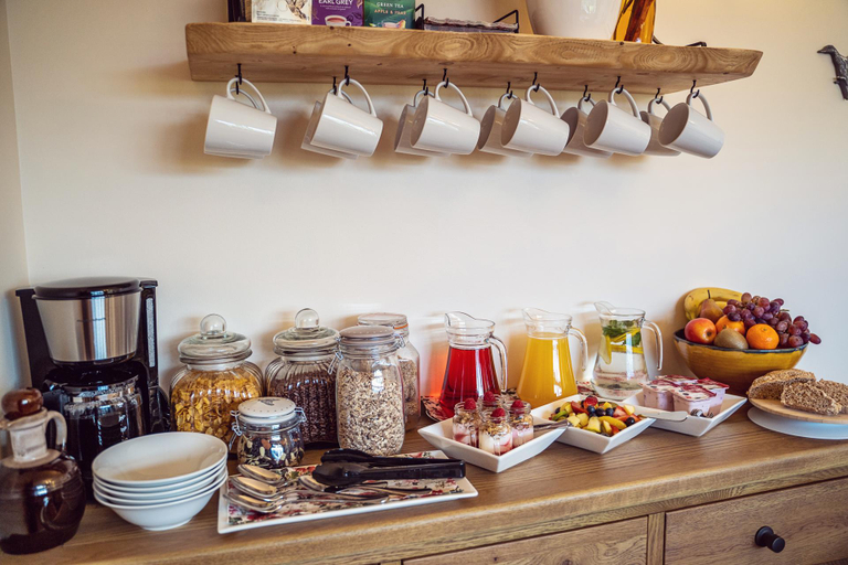 Food & Drinks 5, Ross Beach Family Farmhouse Bed & Breakfast