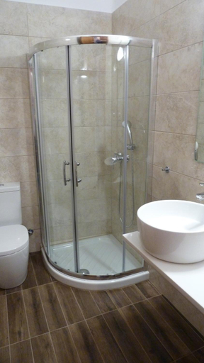 Bathroom 5, Evridiki Hotel, Central Macedonia