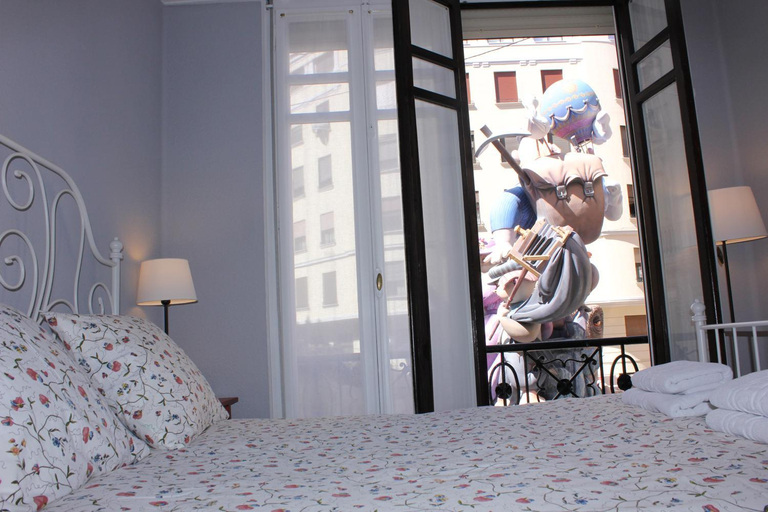 Bedroom 2, B&B Hi Valencia Canovas, Valencia