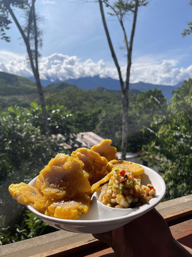 Food & Drinks 5, Mercedes Lodge, Chanchamayo