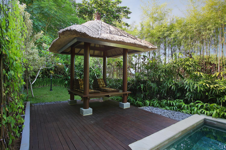 Swimming Pool 4