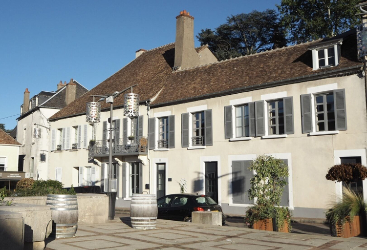 Exterior & Views 2, La Place B&B Sancerre, Cher