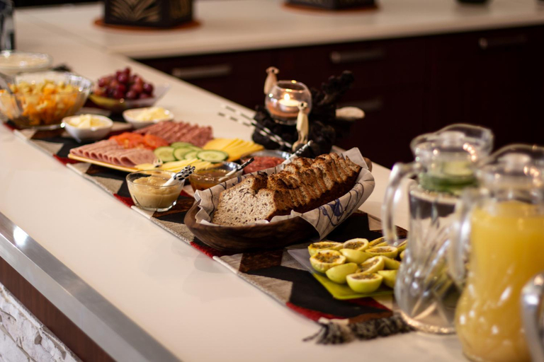 Food and beverages 3, Haus Mopanie, Tsumeb