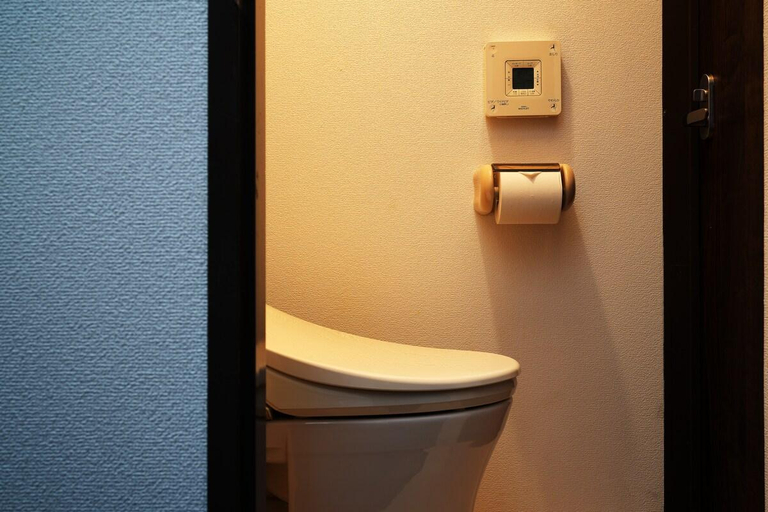 Bathroom 3, Guesthouse TENICHIKAKU, Kyoto
