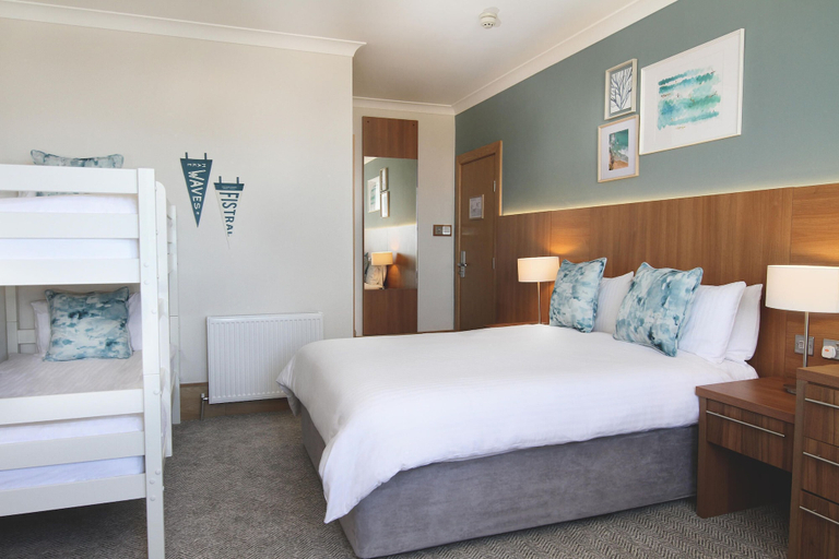 Bedroom 3, The Esplanade Hotel, Cornwall