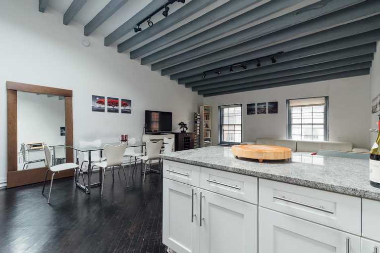 Dining Room 4