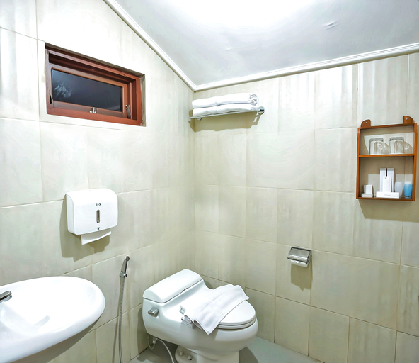 Bathroom 3, Kasuari Exotic Resort Magelang, Magelang