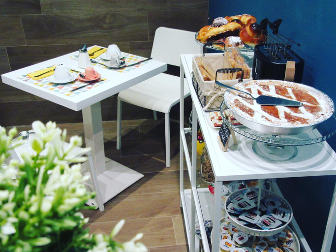 Food & Drinks 4, Gea Suite, Napoli