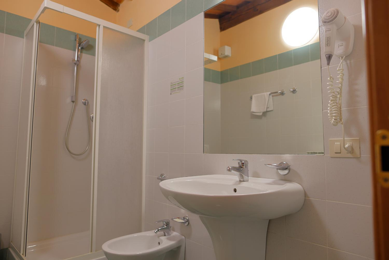 Bathroom 8