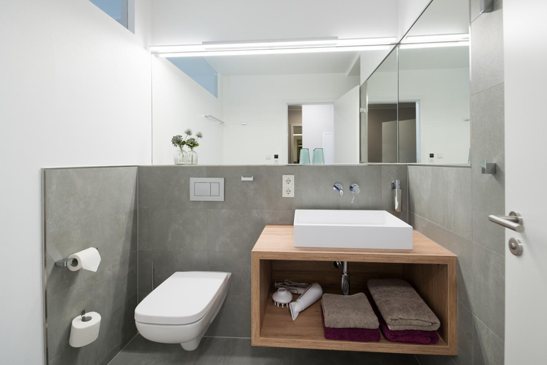 Bathroom 2, Suites MITTE - Aparthotel, Eisenach