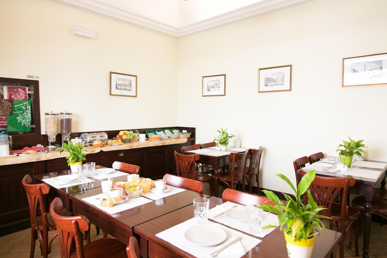 Food & Drinks 5, Hotel Trastevere, Rome
