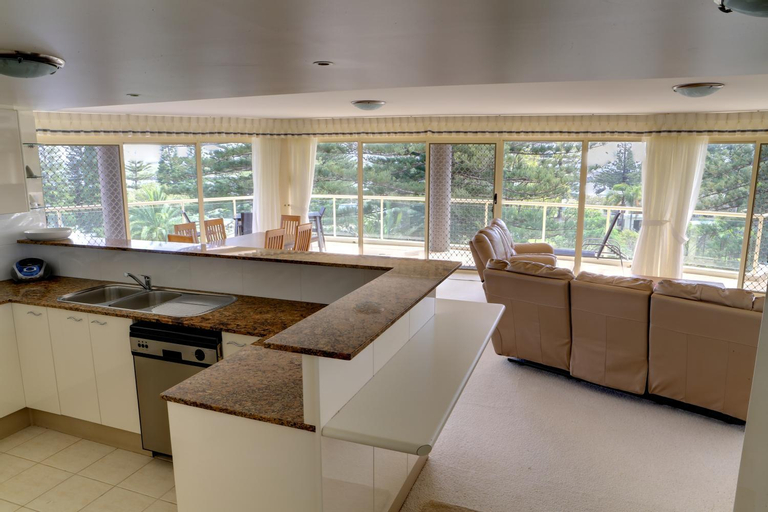 Dining Room 12