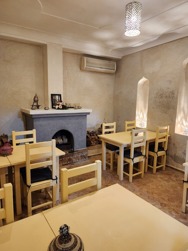 Food & Drinks 4, 49 Derb Taht Sour Lakbir, Marrakech