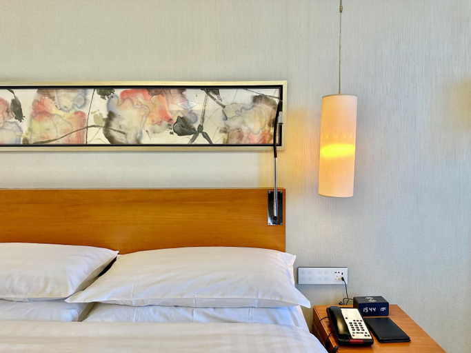 Bedroom 16