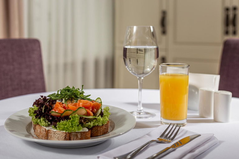 Food & Drinks 5, Maidan Palace Hotel, Shevchenkivs'kyi