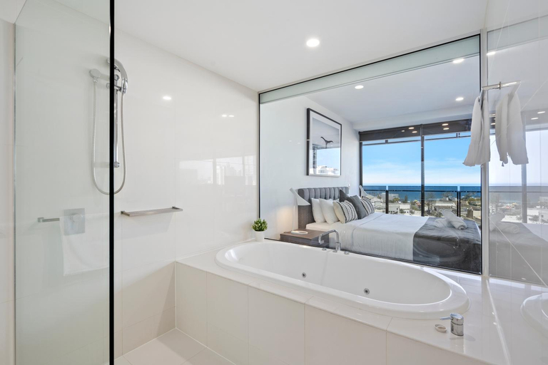 Bathroom 5, Circle on Cavill Surfers Paradise - GCLR, Gold Coast