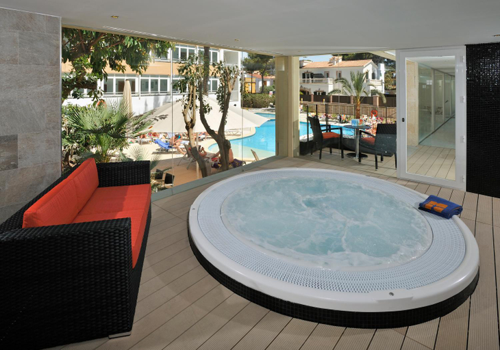 Sport & Beauty 2, Hotel Hispania, Baleares