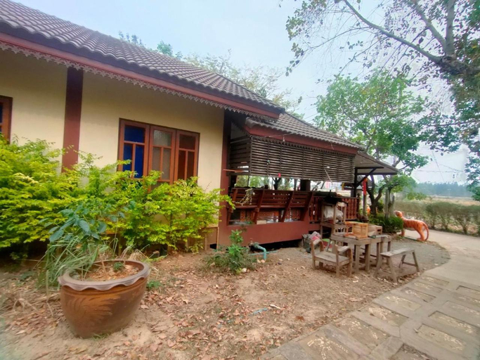 Exterior & Views 1, Chatchawan Resort Uttaradit, Muang Uttaradit