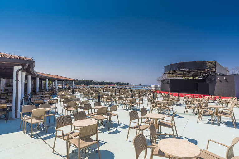 Food & Drinks 5, Apartments Polynesia Plava Laguna, Umag
