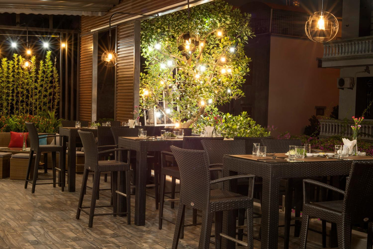 Food & Drinks 4, Zen Riverside Hotel n Residences, Kiến Thụy