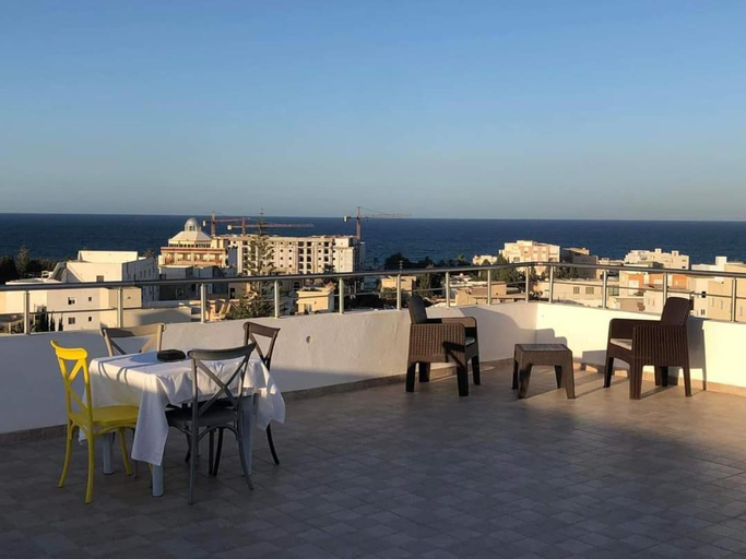 Food & Drinks, residence familiale CORAIL, Akouda
