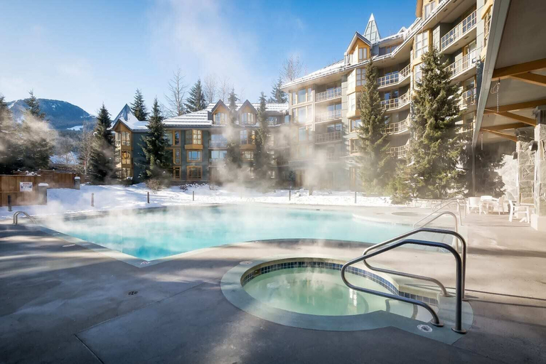 Exterior & Views, Private Residences at the Cascade Lodge, Squamish-Lillooet