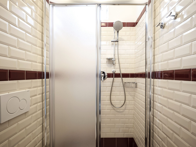 Bathroom 4, Hotel Belvedere Rimini, Rimini