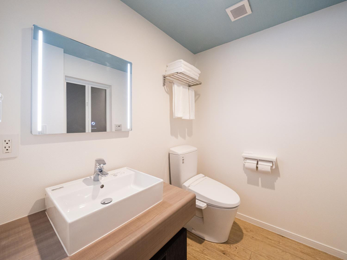 Bathroom 5, Aqua Palace Chatan by Coldio Premium [Okinawa Main island], Chatan