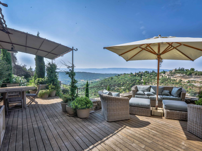 Others 5, Villa Sunset in Gordes, Vaucluse