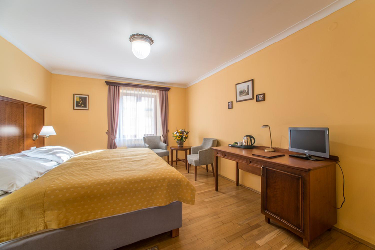 Bedroom 2, Hotel Cerny Slon, Praha 1