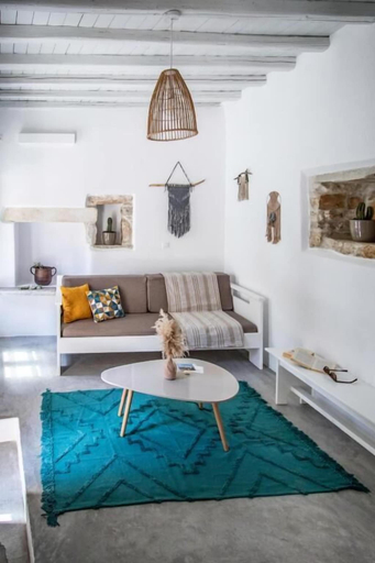 Others 4, Platsa's House, South Aegean