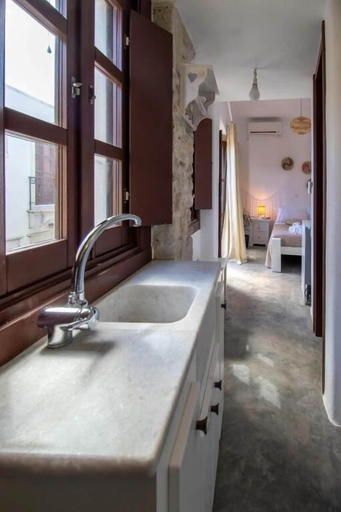 Bathroom 3, Platsa's House, South Aegean