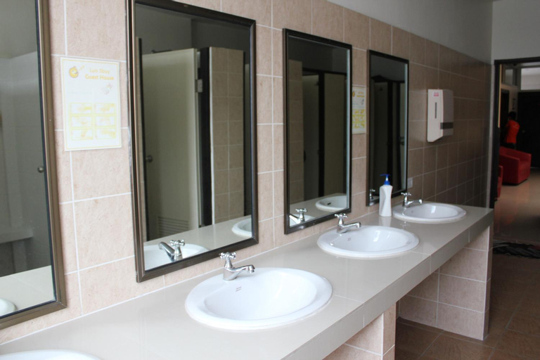 Bathroom 9