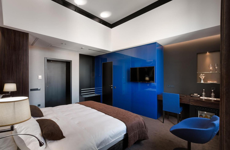 Bedroom, BANKHOTEL, L'vivs'ka